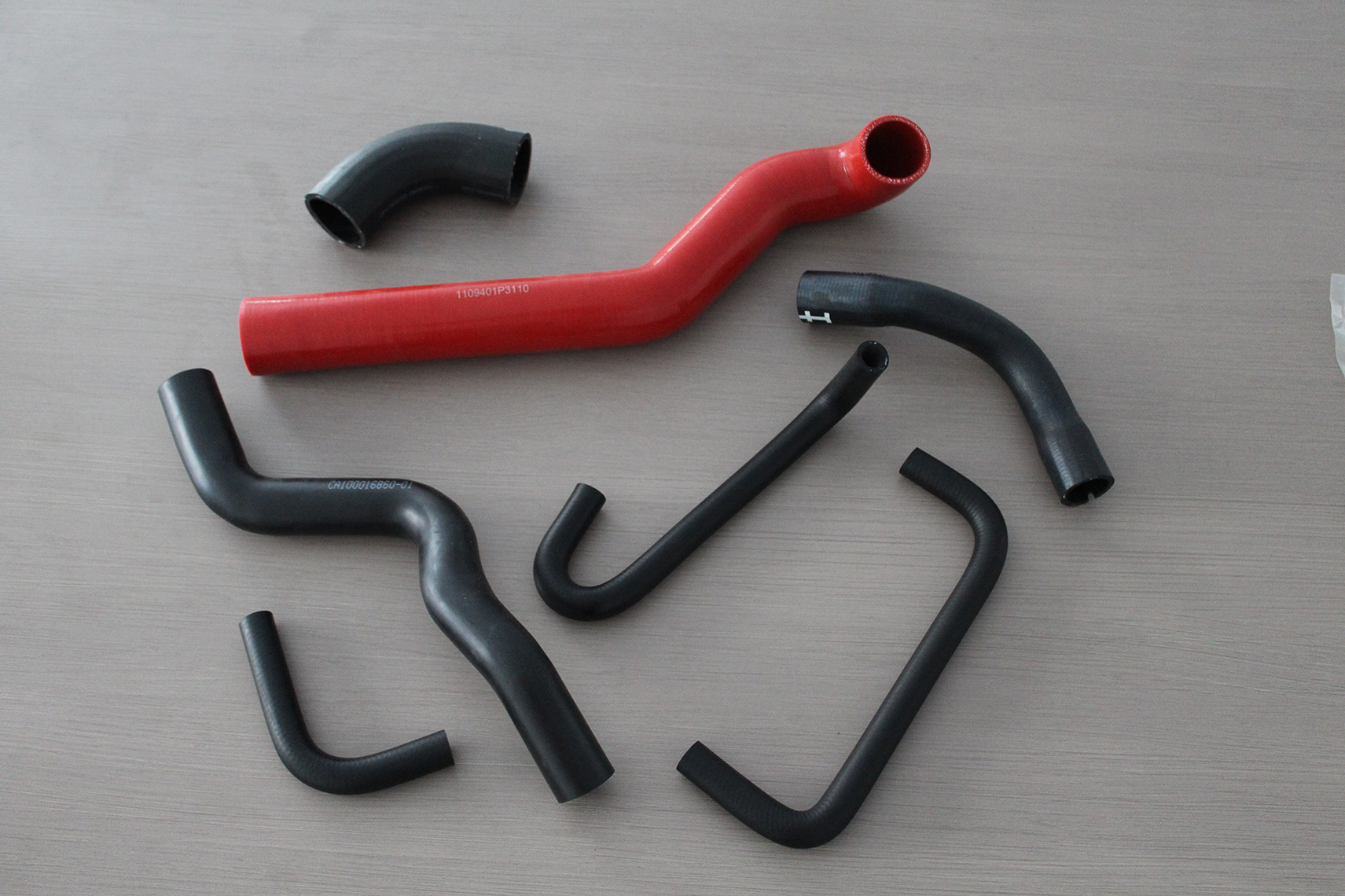 OEM：胶管 RUBBER HOSE（测试）